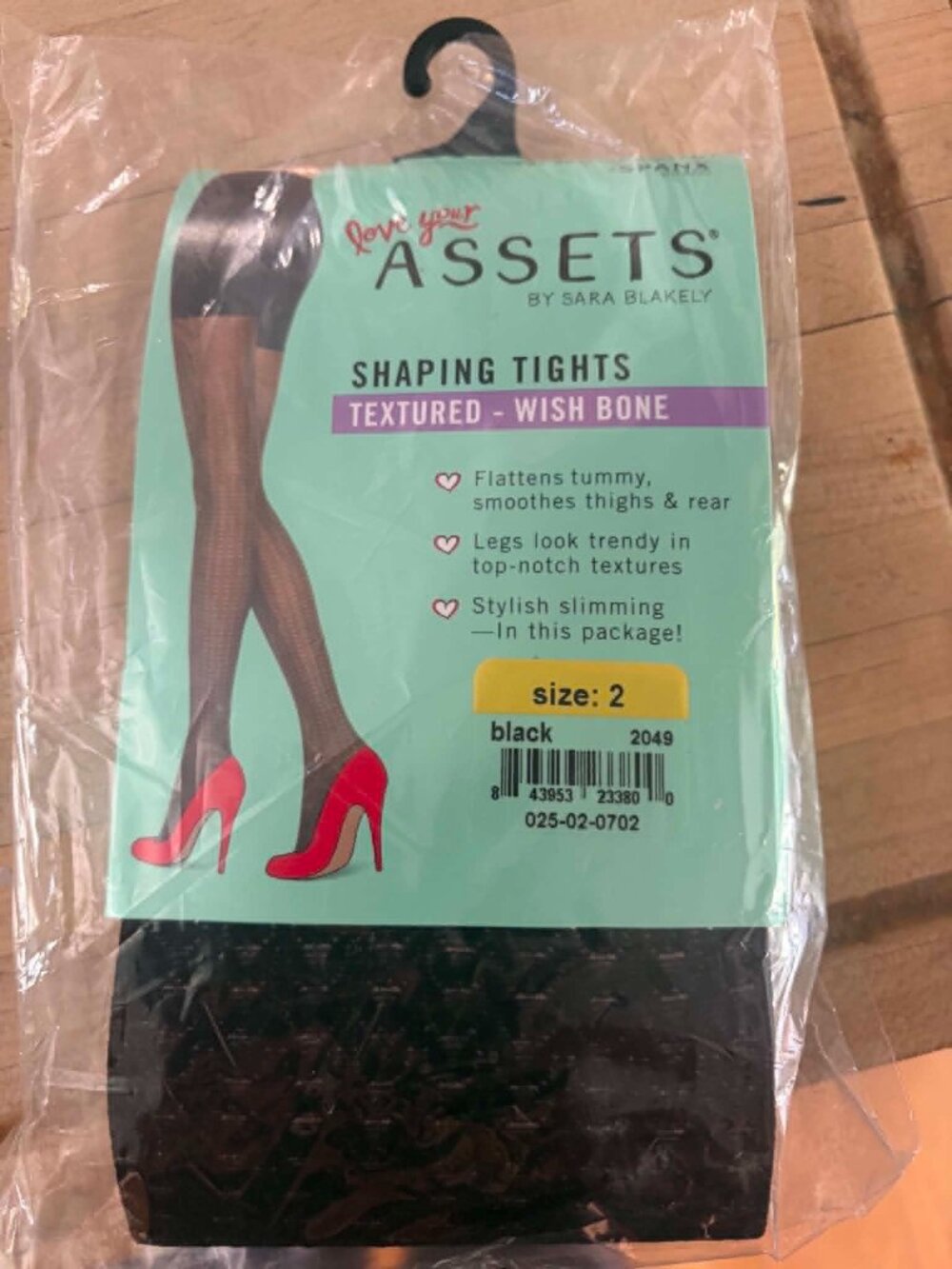 Spanx NWT Love your Assets Shaping Tights Black Textured Wishbone Size 2